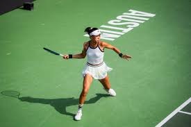 电竞与娱乐破次元碰撞，「快竞Allstar·峡谷奇妙夜」圆满