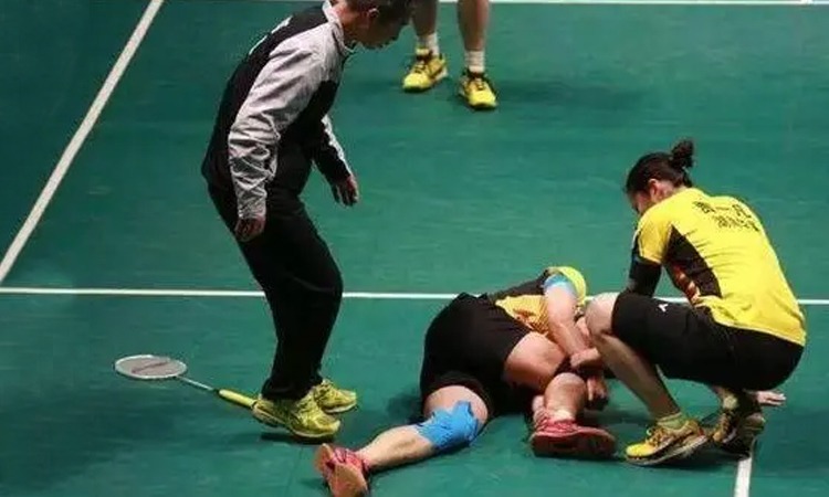 [图]东契奇43+9+13哈登29分 湖人击沉快船取5连胜